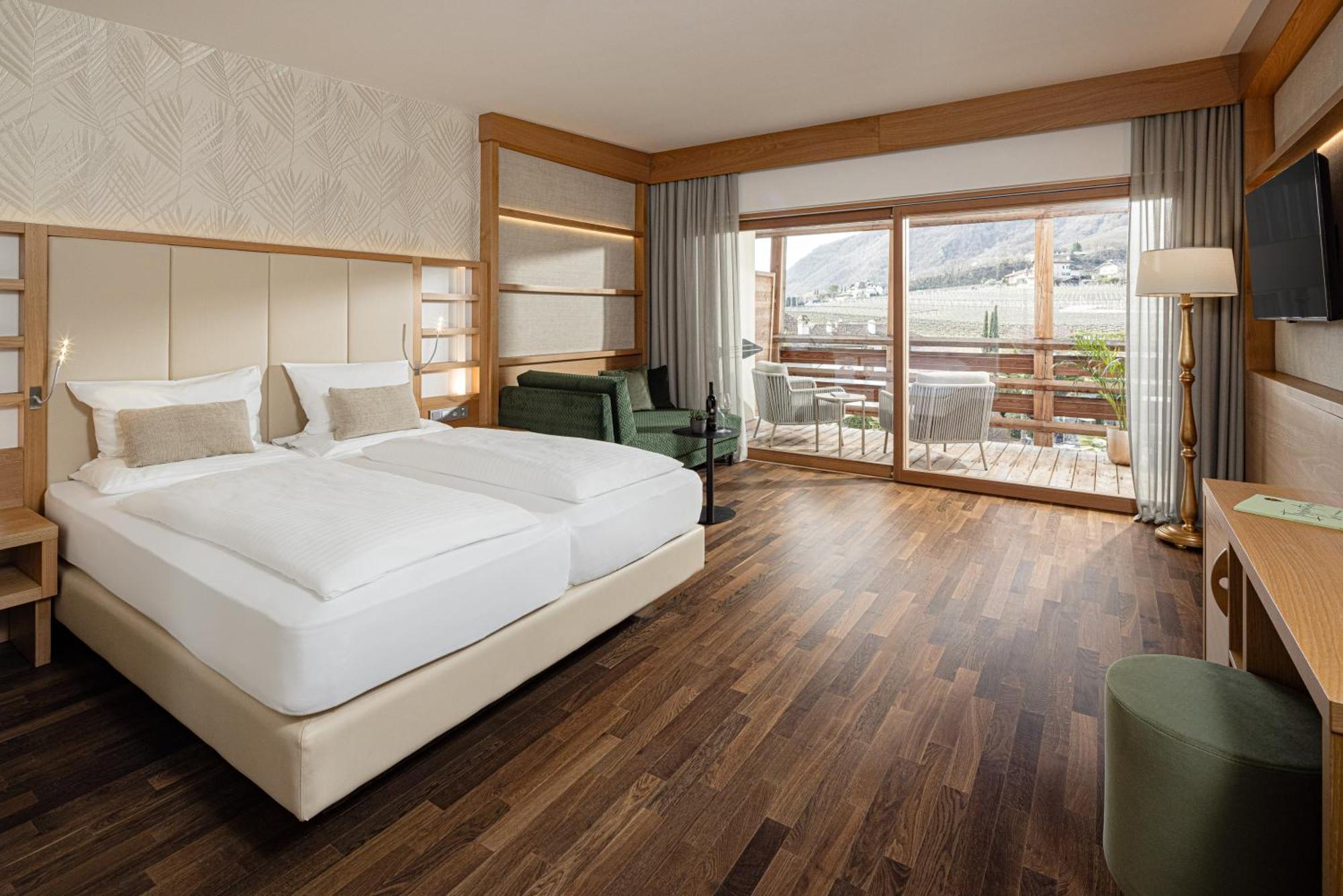 Junior Suite,1623663290:JPEG